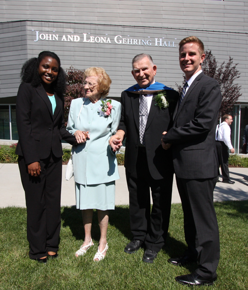 Leona and John Gehring ’52 A.S.
