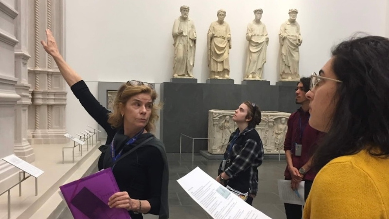 Dr. Lisa Kaborycha enjoys teaching students about Italy’s history and art.