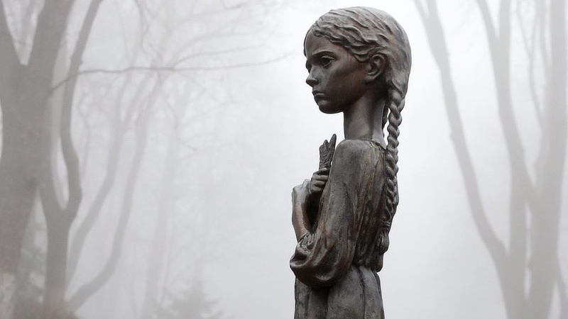 Holodomor remembrance statue