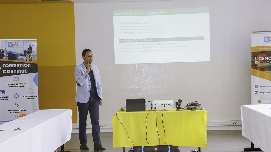 Mehdi Mekni, Ph.D. giving a presentation