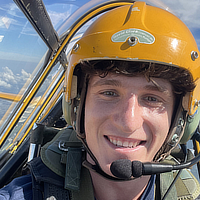 Daniel Folloni headshot