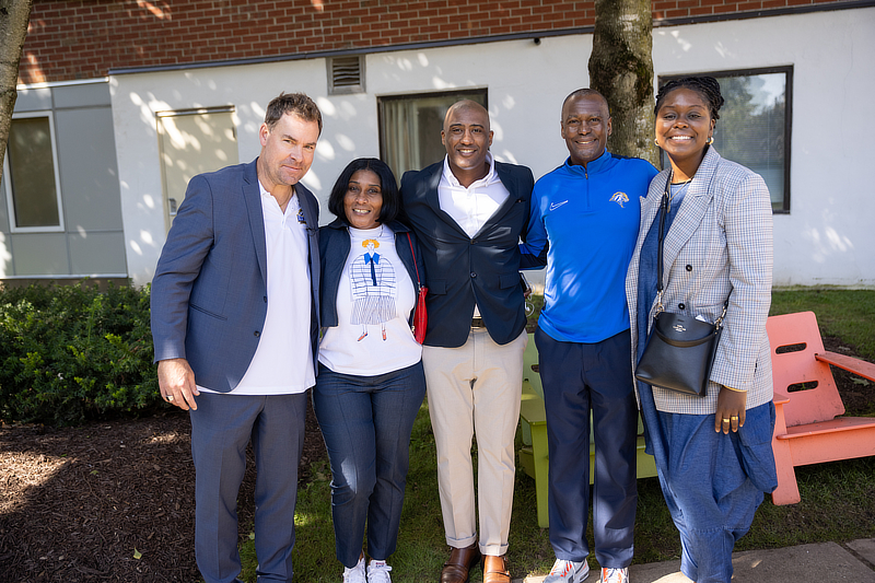 Jens Frederiksen with a family on move-in day
