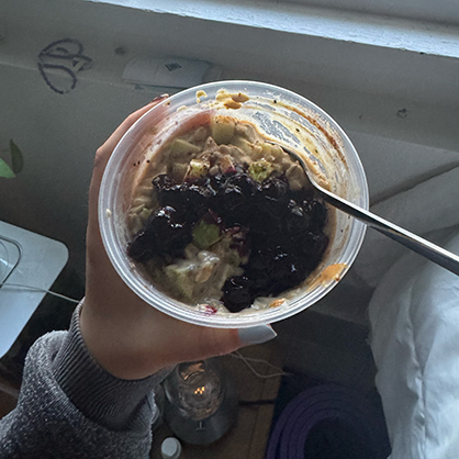 Starting the day strong with overnight oats