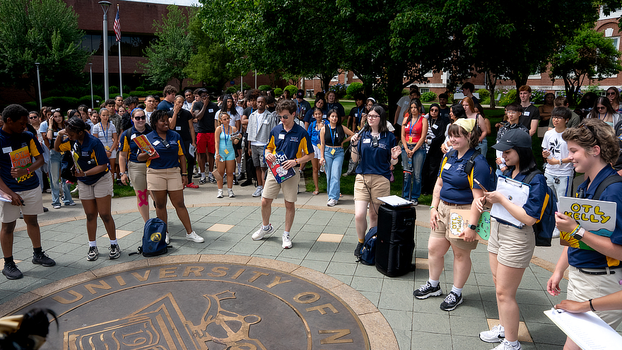 Students leading a group during SOAR 26