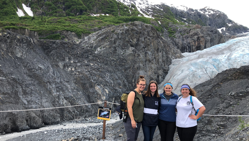 Samantha Davern ’19 and others exploring Alaska