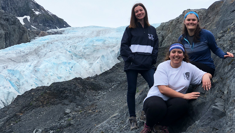Samantha Davern ’19 and others exploring Alaska