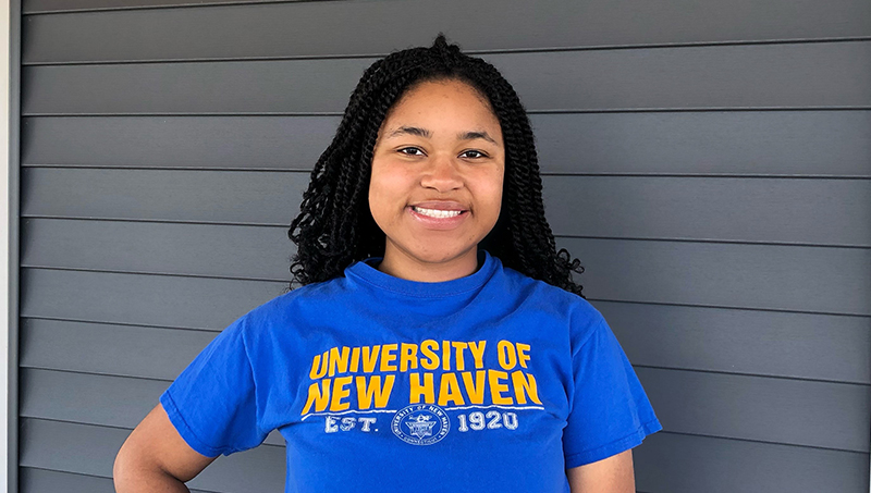 Tiara Starks ’22, a communication major at the University of New Haven.