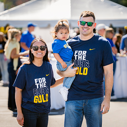 Students, alumni, and families gathered for the annual Homecoming tailgate