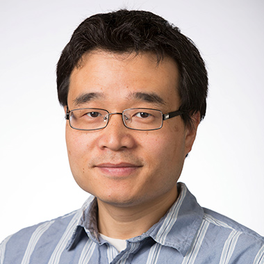 Dequan Xiao, Ph.D. headshot