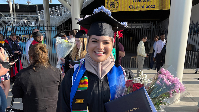 Adrielys Gómez ’22 at Spring Commencement.