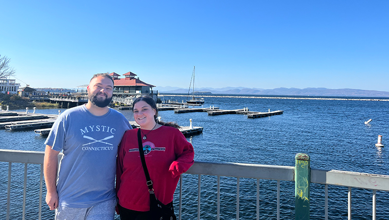 Noah Swatt ’22 visiting his friend Jackie in Burlington, Vermont.